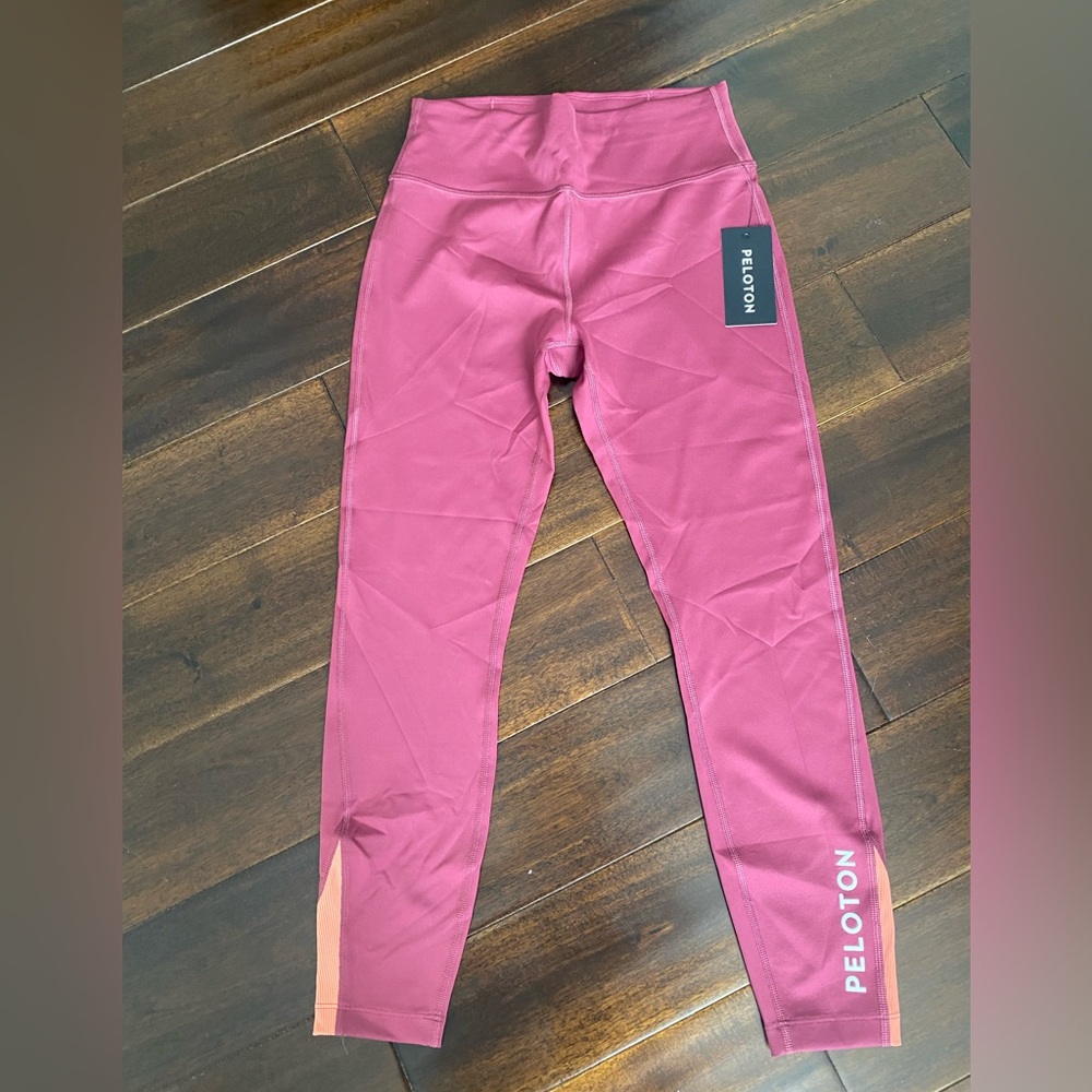 Peloton. Legging, Move Rib Insert Legging, Size Medium, New